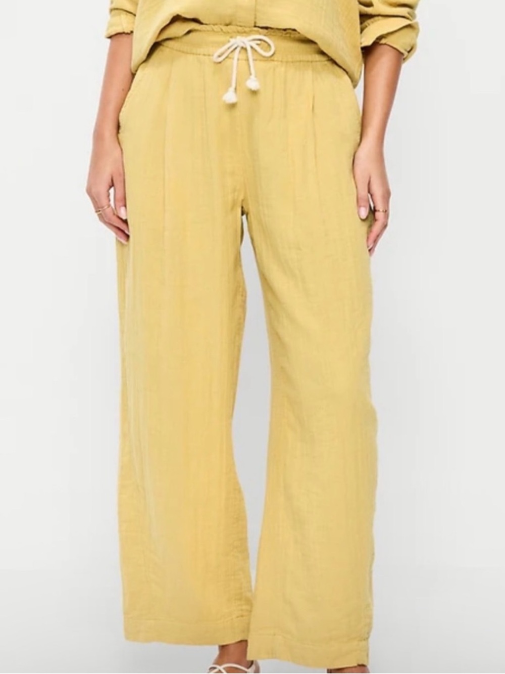 Old Navy Crinkle Gauze Barrel Pant M Petite